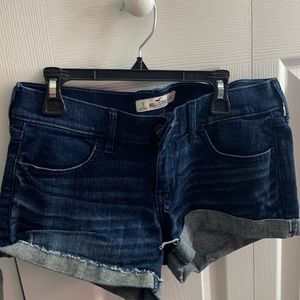 Hollister size 5 jeans shorts